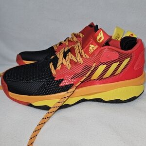 Adidas Pixar Dame 8 Mr Incredible